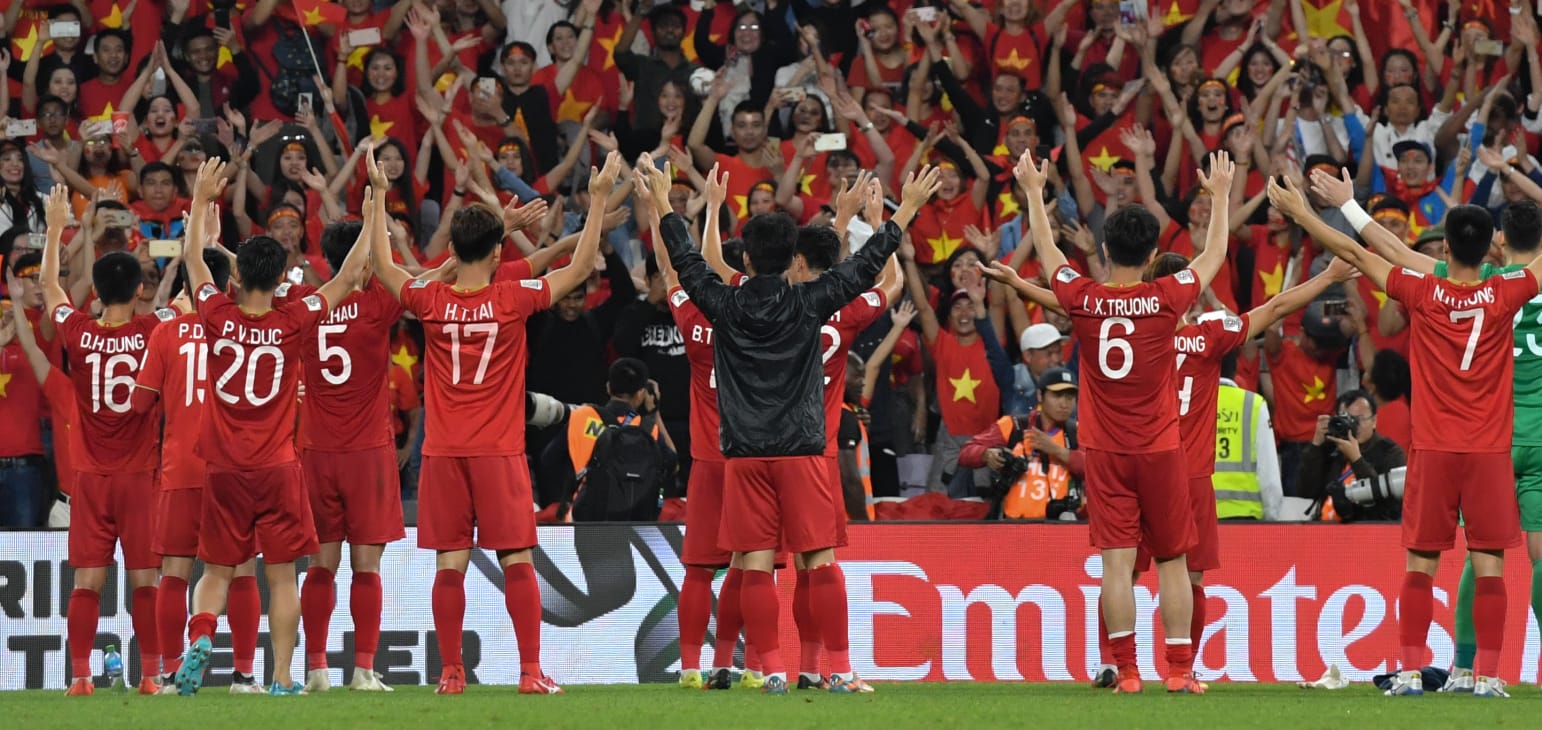 Tận cùng kịch tính, Việt Nam vào vòng 1 8 Asian Cup