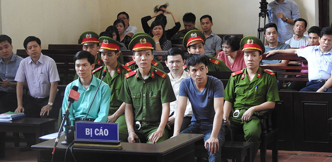 Tuyên phạt bị cáo Hoàng Công Lương 42 tháng tù