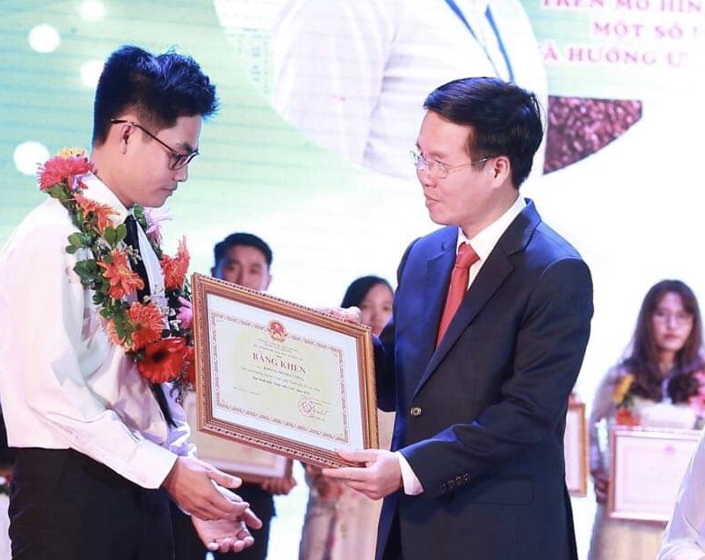 “Sinh viên 5 tốt” hôm nay, tương lai sẽ là công dân tốt