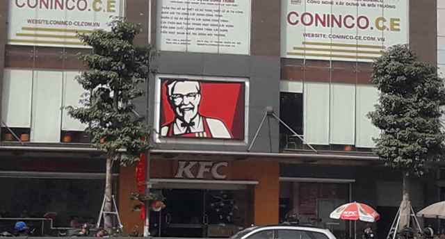 ​Học sinh ở Hà Nội bị đau bụng, đau đầu sau khi ăn tại KFC Do Ban đại diện cha mẹ học sinh tổ chức