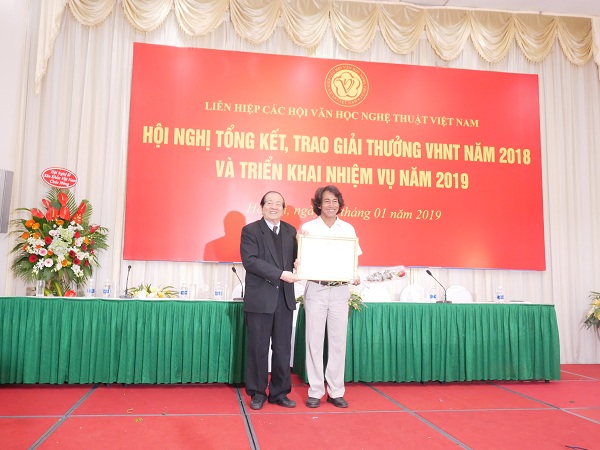 55 tác giả giành giải thưởng văn học, nghệ thuật năm 2018