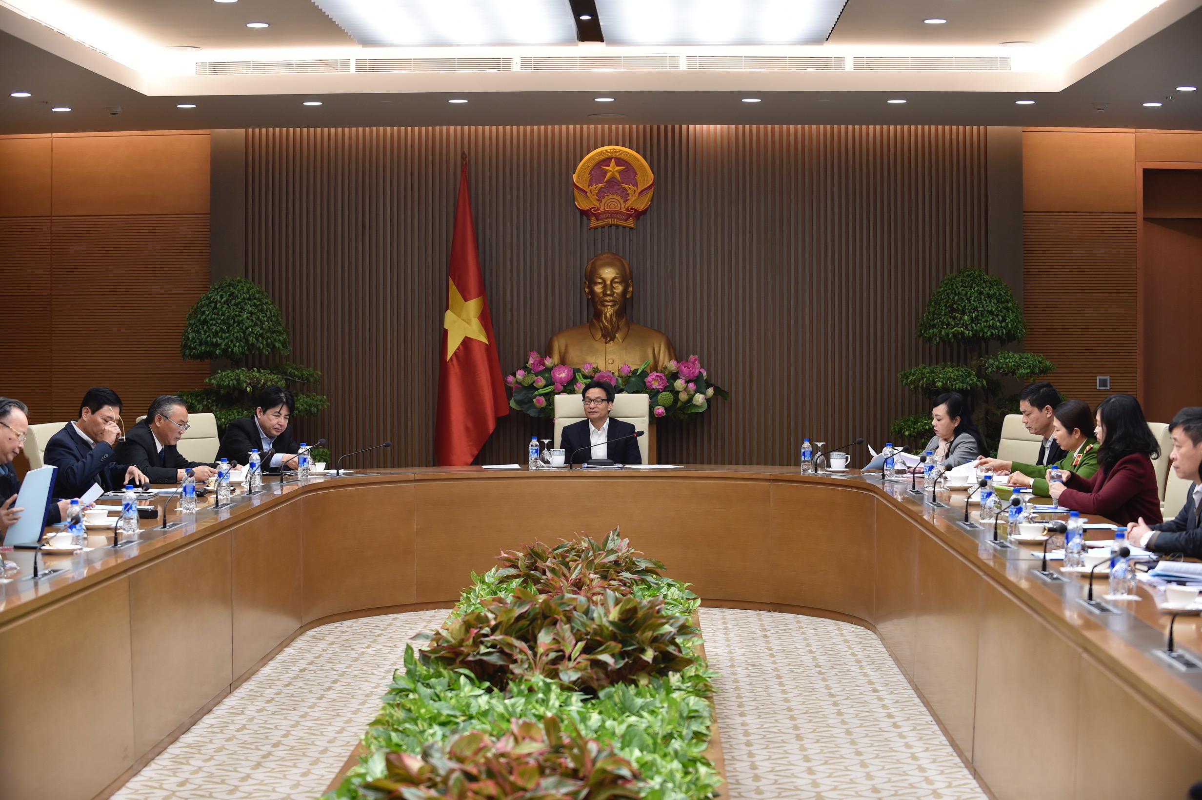 Kiên quyết xử lý nghiêm các doanh nghiệp, cá nhân sai phạm trong lĩnh vực sản xuất, kinh doanh