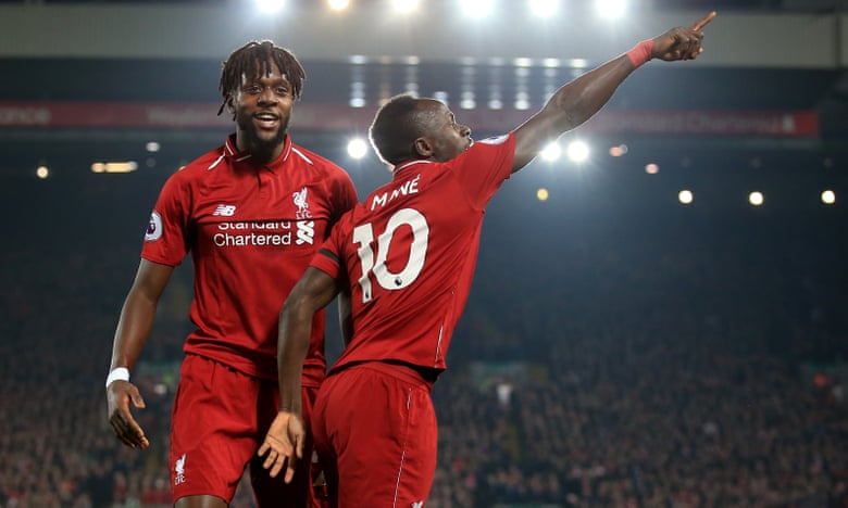 Liverpool đại thắng, tiếp tục dẫn đầu Premier League