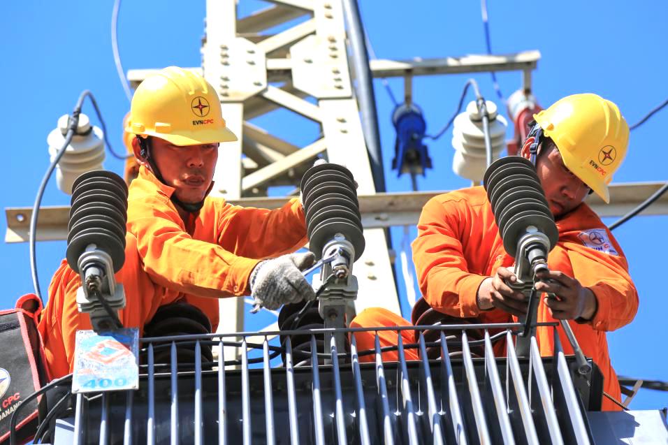 Điện lực miền Trung chủ động đảm bảo cung cấp điện trên địa bàn
