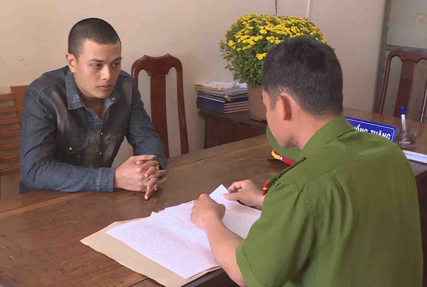 Đắk Lắk Khởi tố đối tượng cho vay nặng lãi hù dọa người vay nợ