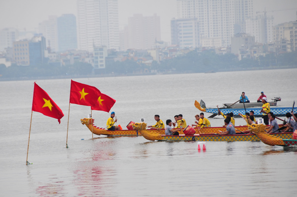 Những khoảnh khắc về các nhà vô địch đường đua “xanh”