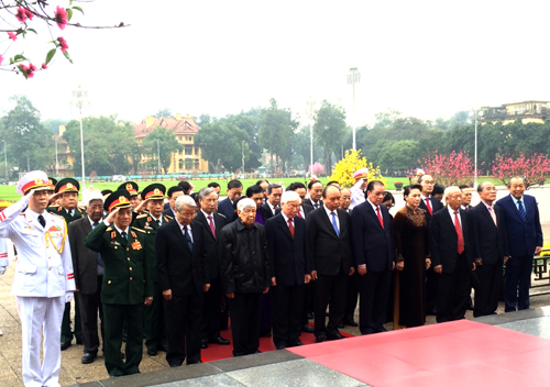 Lãnh đạo Đảng, Nhà nước vào Lăng viếng Chủ tịch Hồ Chí Minh