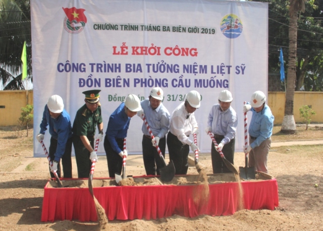 “Tháng Ba biên giới” nghĩa tình tại Đồng Tháp