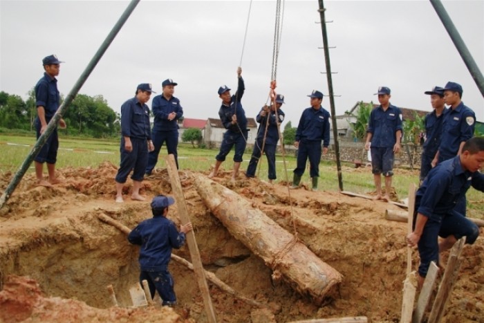 Quy định mới về hoạt động khắc phục hậu quả bom mìn, vật nổ sau chiến tranh
