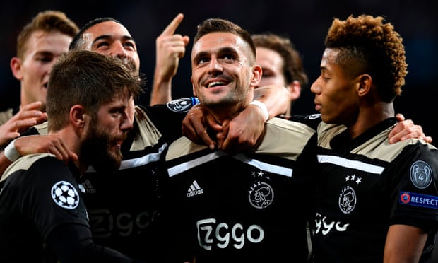 Ngược dòng ngoạn mục, Ajax kéo sập Bernabeu