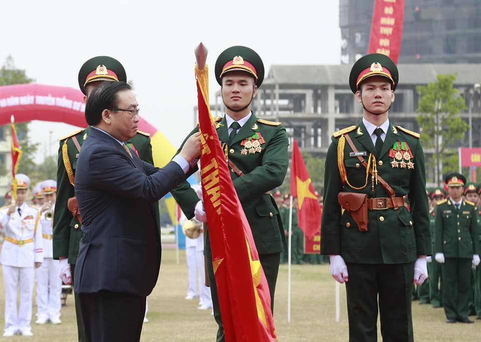 Phát huy truyền thống vẻ vang của lực lượng vũ trang Thủ đô