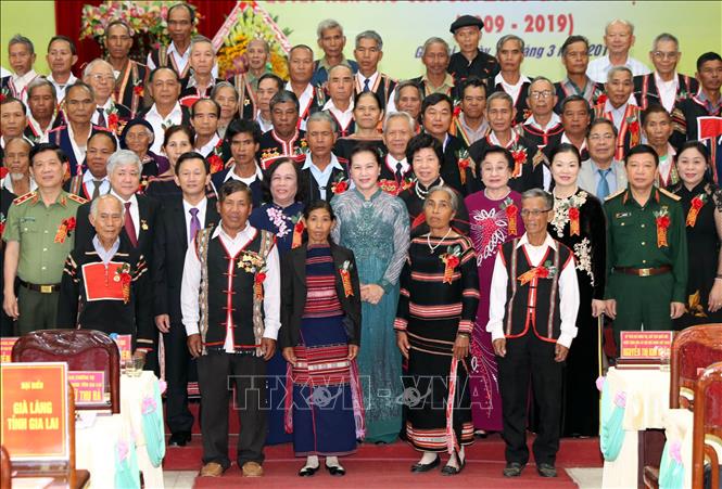 Nêu cao tinh thần đoàn kết, tích cực vận động nhân dân xây dựng và bảo vệ Tổ quốc