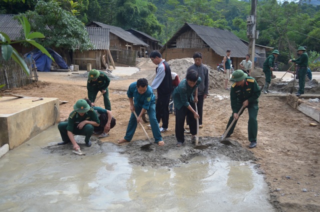 Xung kích, sáng tạo trong xây dựng và bảo vệ biên cương
