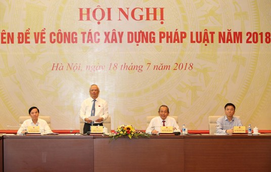 Tập trung nguồn lực, nâng cao chất lượng xây dựng pháp luật