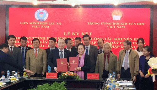 Khuyến học, khuyến tài tạo động lực cho khu vực kinh tế hợp tác xã