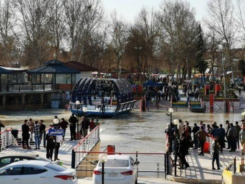 Chìm phà tại Iraq, gần 100 người thiệt mạng