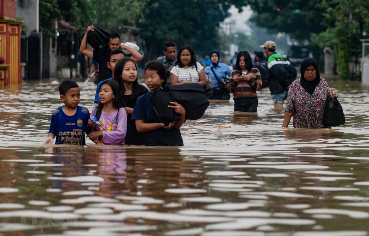 Indonesia hơn 40 người thiệt mạng do lũ quét ​