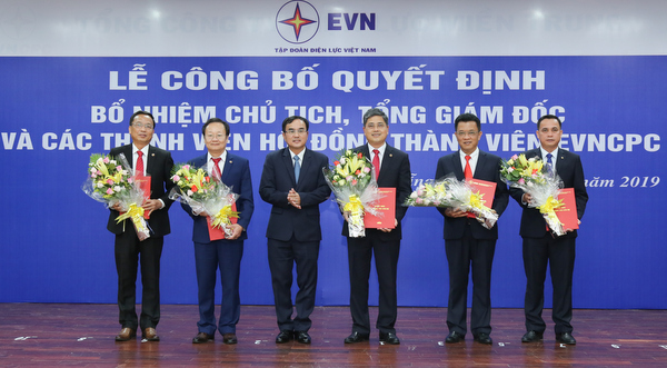 Bổ nhiệm Chủ tịch, Tổng giám đốc và các thành viên HĐTV Tổng Công ty Điện lực miền Trung