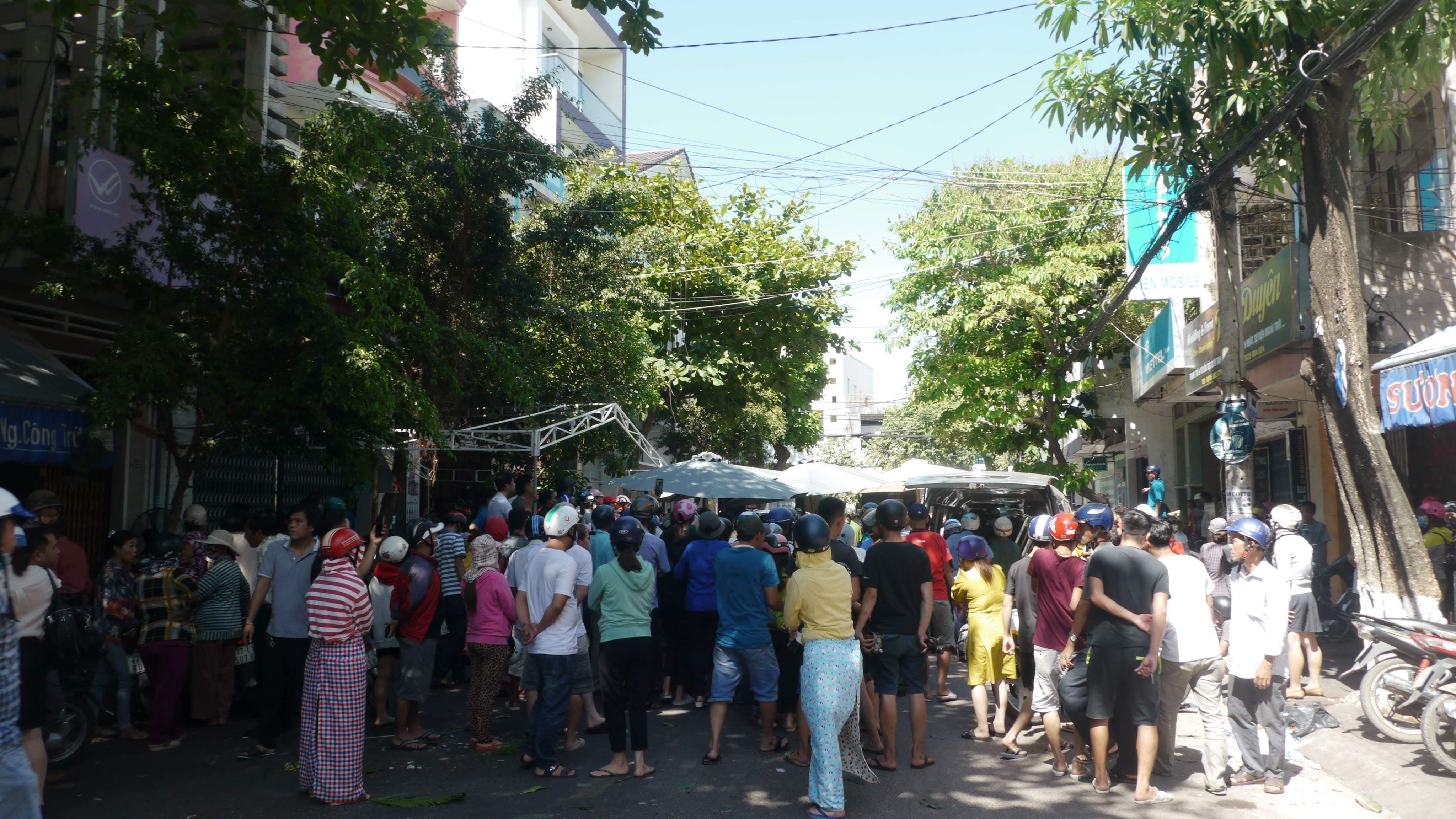 Phải xin phép khi sử dụng lòng đường, vỉa hè để tổ chức các hoạt động cộng đồng