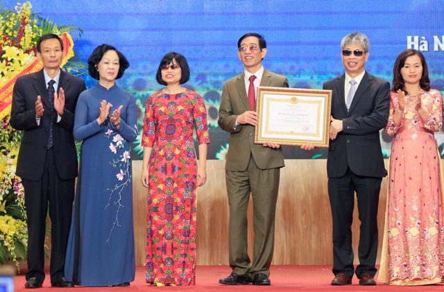 Mái nhà chung, chỗ dựa tin cậy của người mù