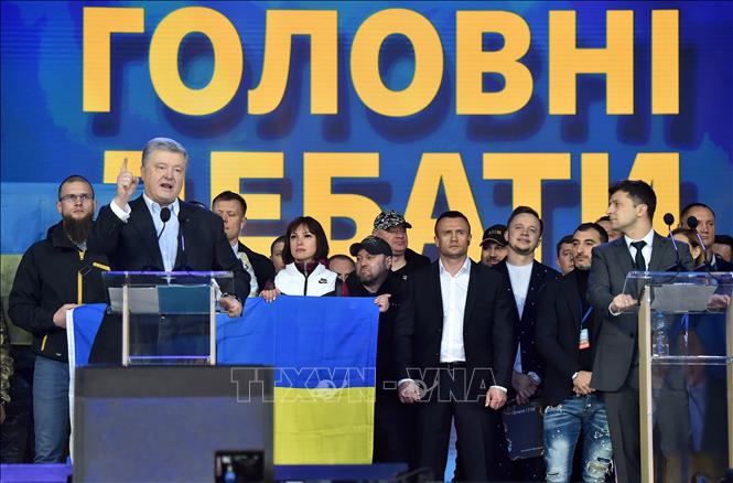 Bầu cử tổng thống Ukraine Cử tri đi bầu vòng hai