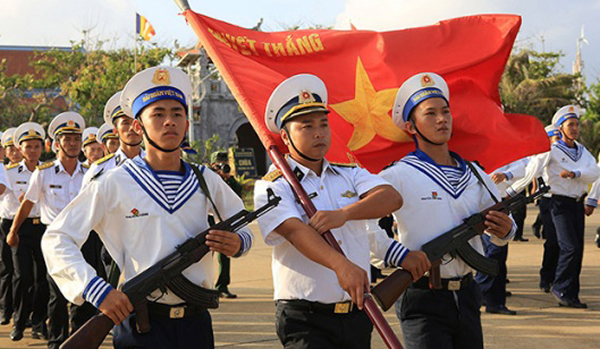 Đà Nẵng Đoàn công tác số 6 thăm và làm việc với quân dân Trường Sa