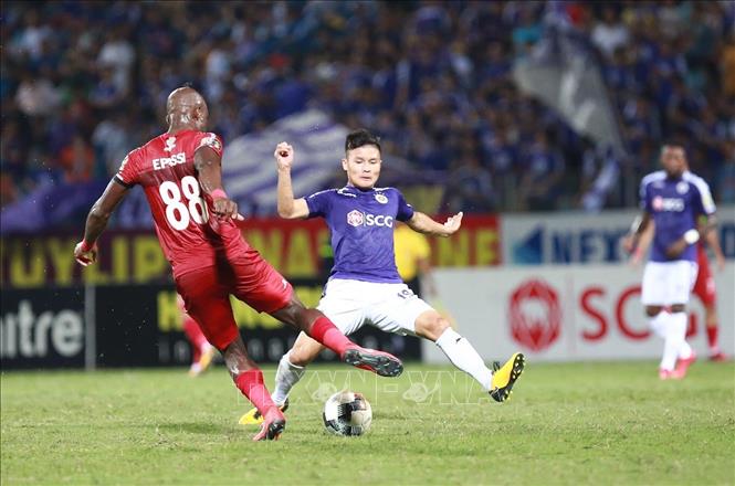 Thắng Thành phố Hồ Chí Minh, Hà Nội vươn lên dẫn đầu V League 2019