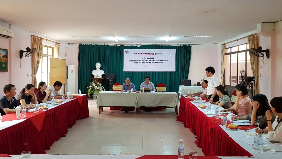 Khối thi đua số VI Bộ Tài nguyên và Môi trường ký giao ước thi đua năm 2019
