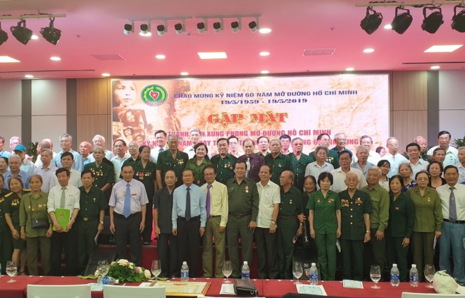 Gặp mặt truyền thống 60 năm mở đường Hồ Chí Minh
