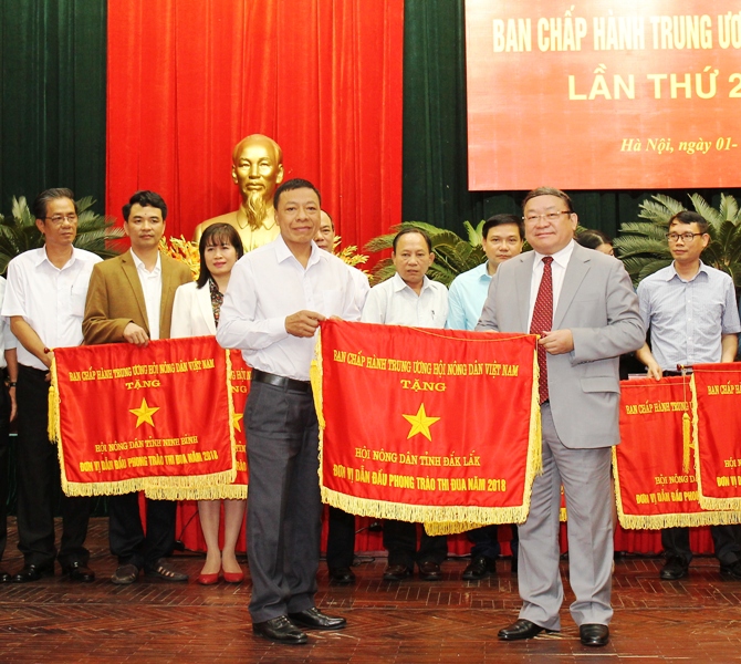 Tạo những đột phá mới trong công tác Hội và phong trào nông dân