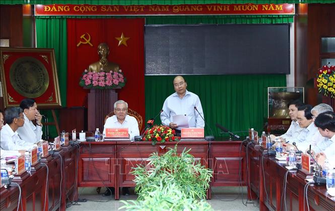 Thủ tướng Nguyễn Xuân Phúc làm việc với lãnh đạo tỉnh Sóc Trăng