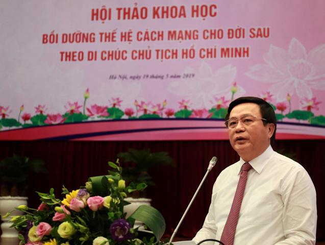 Làm cán bộ rồi mới làm việc là trái với tư tưởng Hồ Chí Minh