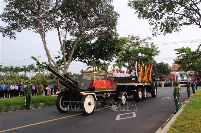 Cử hành trọng thể Lễ an táng nguyên Chủ tịch nước Lê Đức Anh