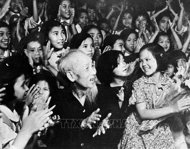 Cuộc thi kể chuyện về tấm gương đạo đức và phong cách Chủ tịch Hồ Chí Minh tại Hà Lan