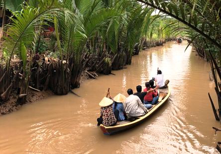 Phạt nặng vi phạm hành chính trong lĩnh vực du lịch