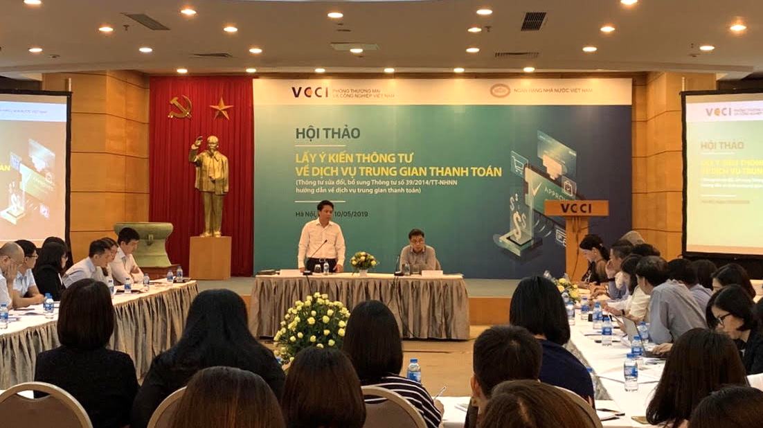 Hoàn thiện khuôn khổ pháp lý cho hoạt động thanh toán trung gian