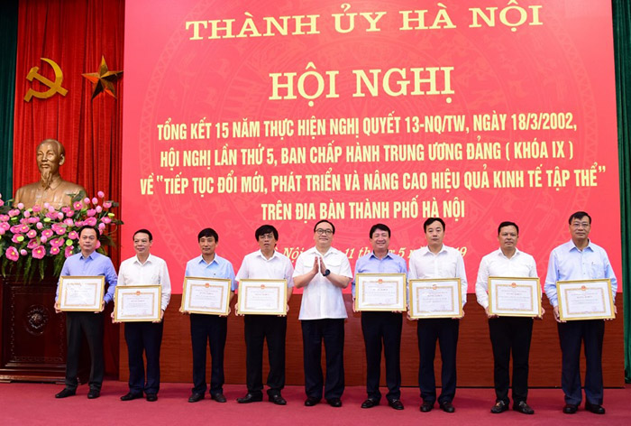 Quyết tâm tạo đột phá cho khu vực kinh tế tập thể phát triển