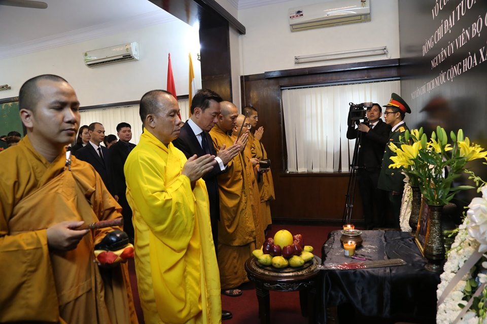 Đại sứ quán Việt Nam tại các nước tổ chức trọng thể Lễ viếng nguyên Chủ tịch nước Lê Đức Anh
