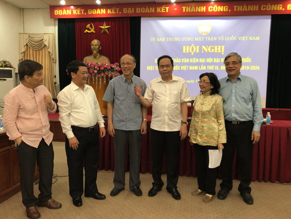 Tạo sinh lực mới, củng cố khối đại đoàn kết toàn dân tộc