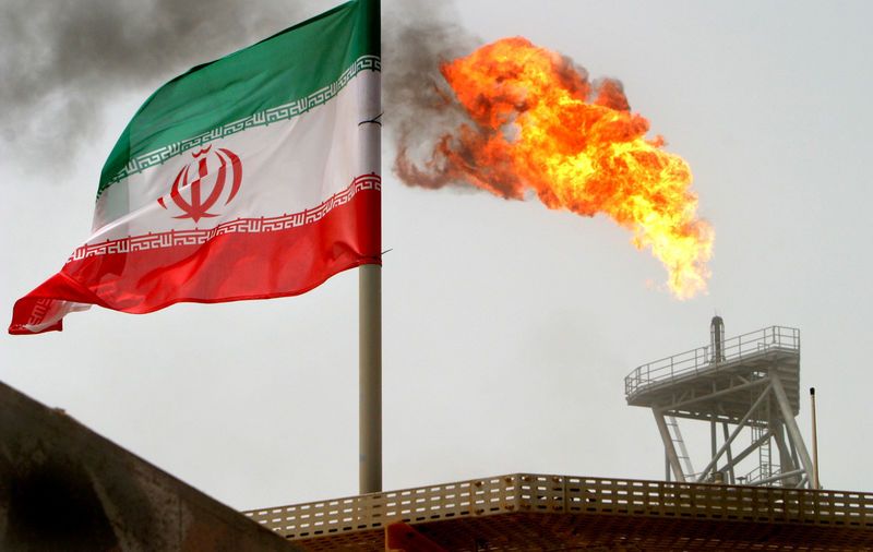 Thổ Nhĩ Kỳ ngừng mua dầu của Iran
