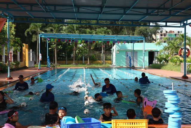 Phát động toàn dân tập luyện môn bơi phòng, chống đuối nước