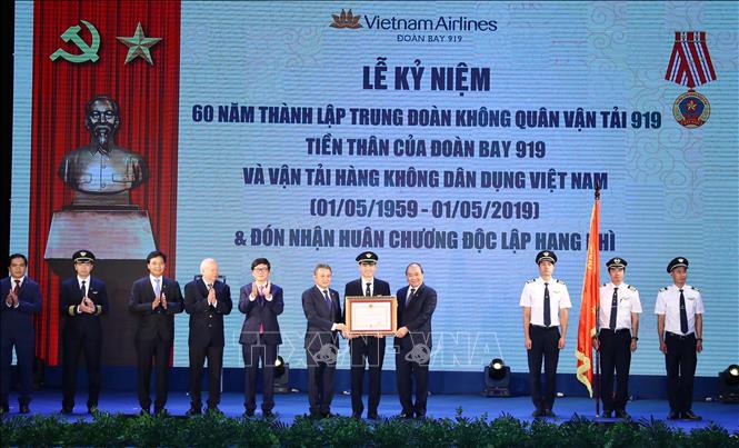 Đưa Vietnam Airlines nhanh chóng vươn lên trở thành Hãng hàng không 5 sao đầu tiên của Việt Nam