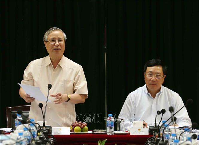 Tiểu ban Văn kiện Đại hội XIII làm việc với Ban cán sự đảng Bộ Ngoại giao