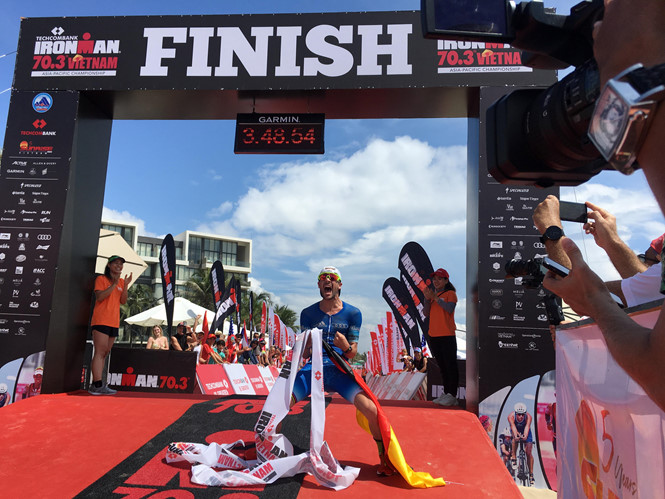 Hơn 2 200 vận động viên tham gia IRONMAN 70 3 châu Á - Thái Bình Dương