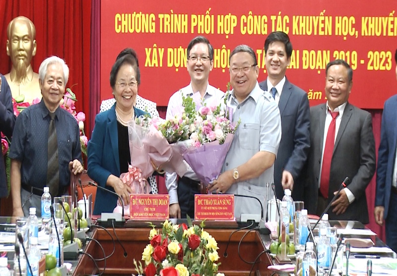 Đẩy mạnh phong trào học tập trong hội viên nông dân