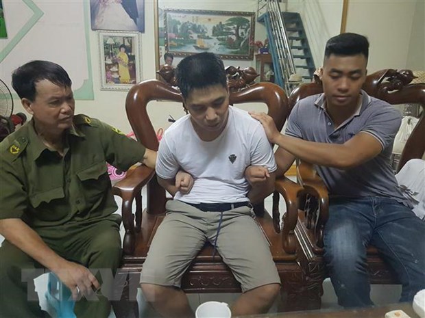 Bắt giữ đối tượng tàng trữ, vận chuyển trái phép ma túy