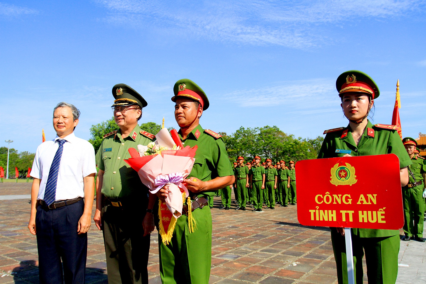 Khai mạc Hội thi Điều lệnh - Bắn súng - Võ thuật CAND lần thứ 5