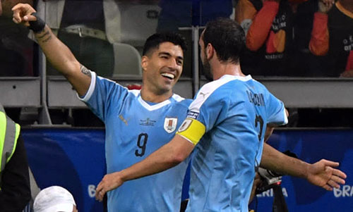 Uruguay đại thắng khi ra quân tại Copa America