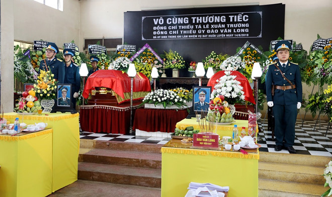 Tổ chức trọng thể lễ viếng và truy điệu hai phi công hy sinh khi làm nhiệm vụ