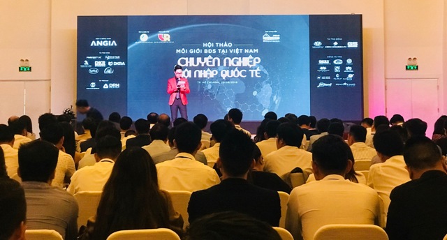 Xây dựng lực lượng môi giới bất động sản Việt Nam chuyên nghiệp và hội nhập quốc tế
